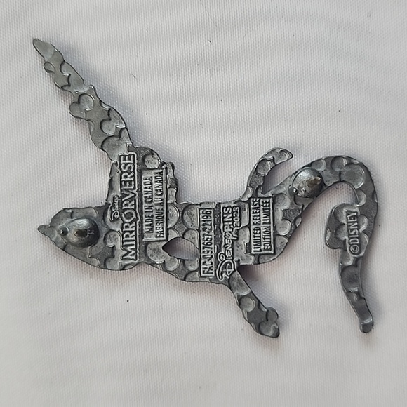 NWT 2023 Disney Mirrorverse Ursula and Ariel Pins Limited Release Set/2 Pins - Picture 8 of 11